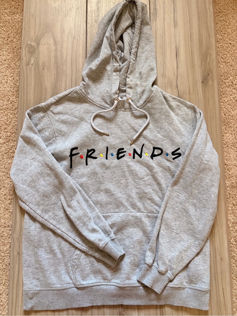 H&M Friends TV Show Hoodie Medium Gray Pullover Warner Bros Logo Sweatshirt
